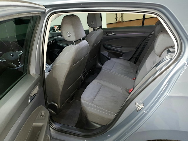 Volkswagen Golf 2.0 TDI DSG Style