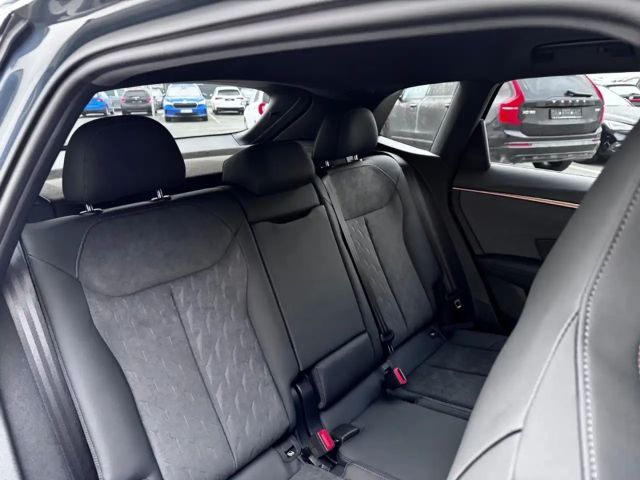 Cupra Terramar 1.5 e-Hybrid