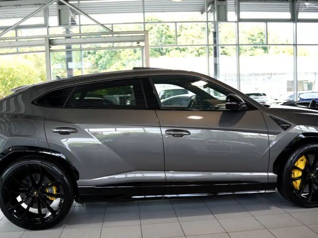 Lamborghini Urus *23 Zoll *Pano *Keramik *B&O *LUFT