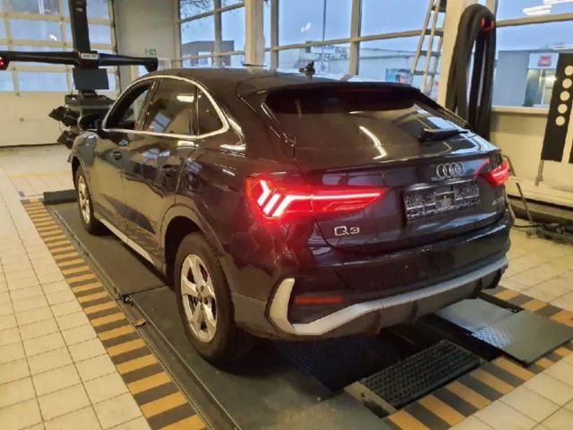 Audi Q3 45 TFSI Hybride S-Line