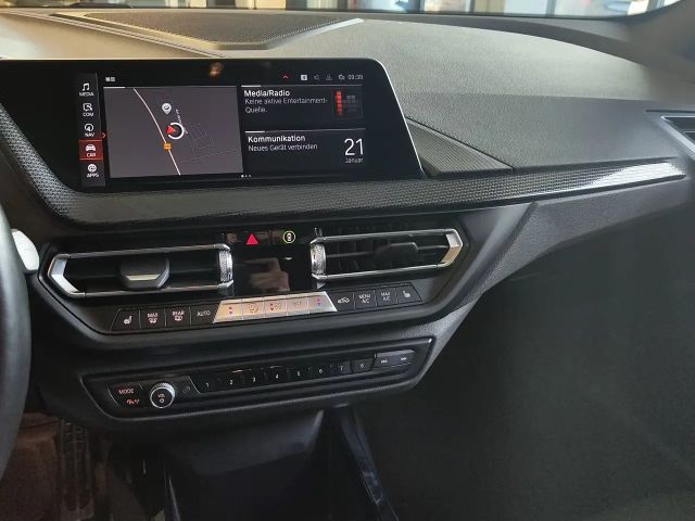 BMW 118 118d M-Sport Sedan