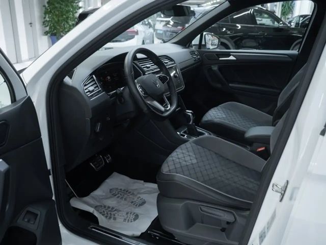 Volkswagen Tiguan R-Line eHybrid