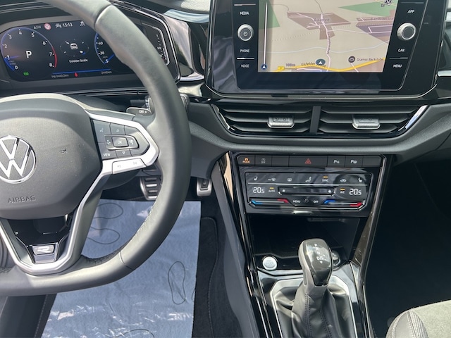 Volkswagen T-Roc 1.5 TSI DSG IQ.Drive R-Line