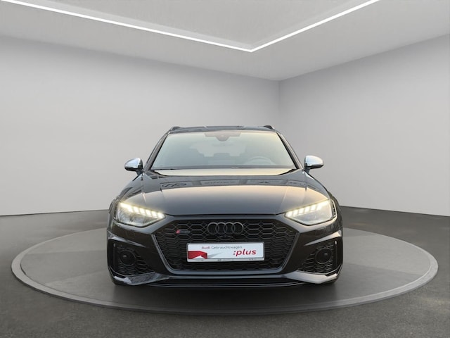 Audi RS4 Avant Quattro