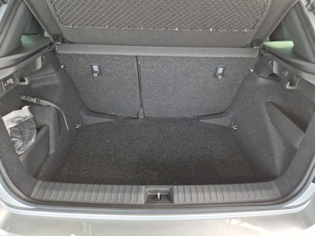 Skoda Kamiq Monte Carlo1.5 TSI DSG +AHK+NAVI+APP+CT+PANO+R-Kamera+