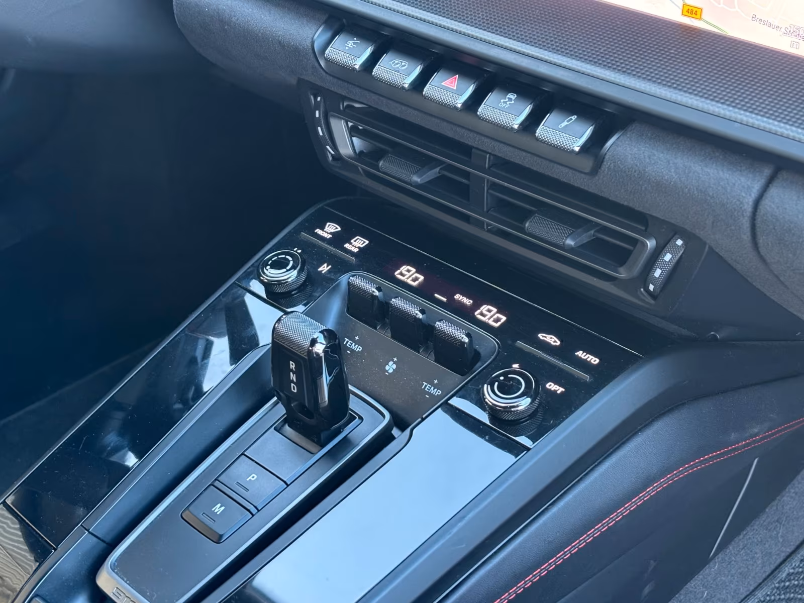 Porsche 911 992 Cabriolet Carrera GTS