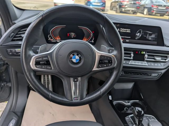 BMW 120 120i M-Sport Sedan