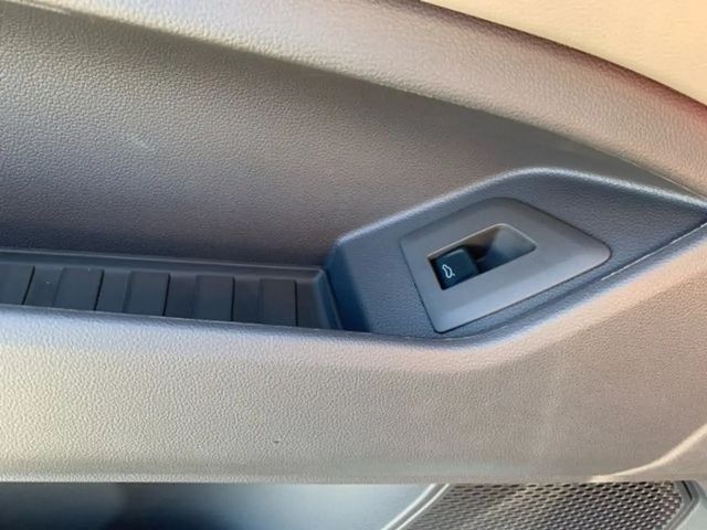 Volkswagen Multivan 2.0 TDI IQ.Drive Style T7