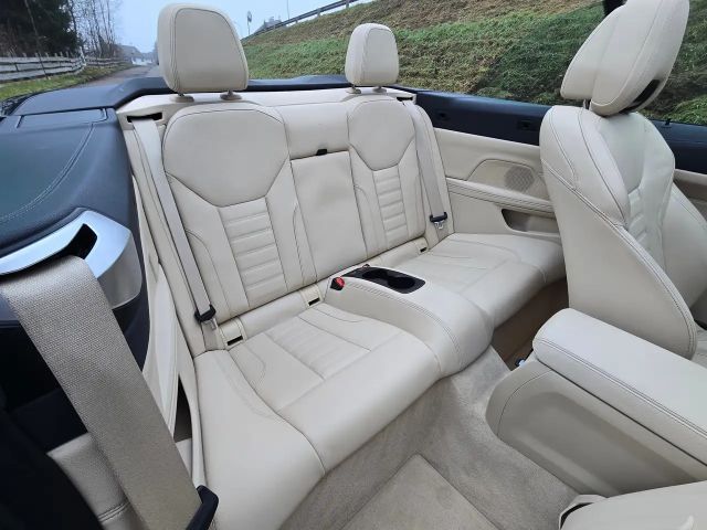 BMW 430 430i Cabrio M-Sport