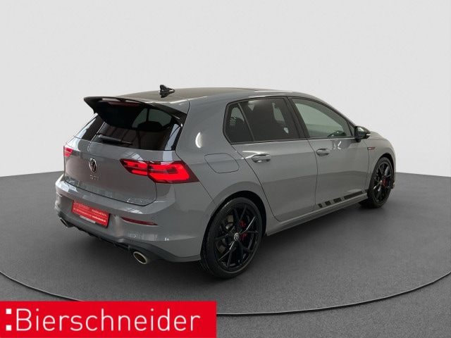 Volkswagen Golf 2.0 TSI GTI