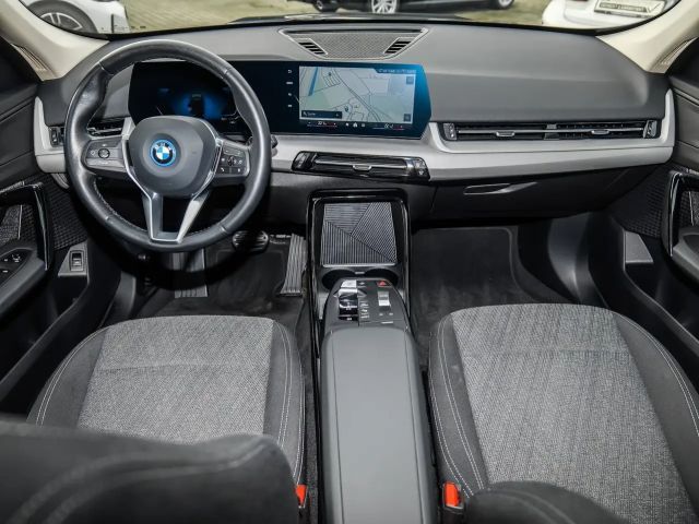 BMW iX1 xDrive30