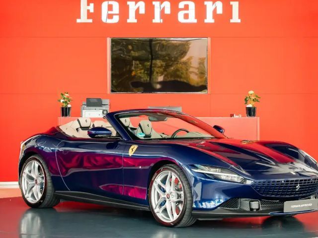 Ferrari Roma Spider