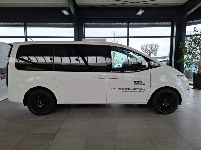 Hyundai Staria Trend
