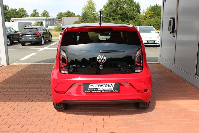 Volkswagen up! Style