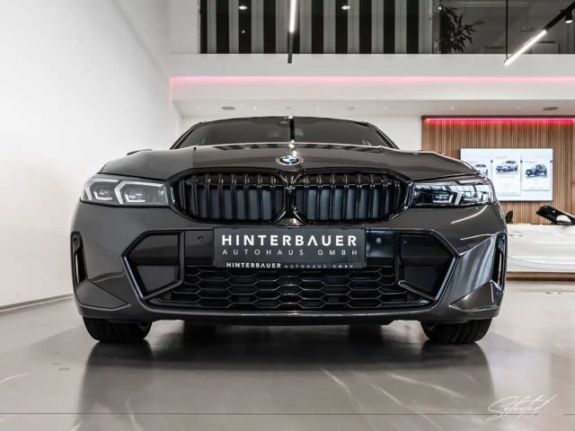 BMW 330 330i M-Sport Sedan xDrive