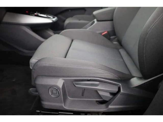 Audi Q4 e-tron 45 AHK/19''/W-Pumpe