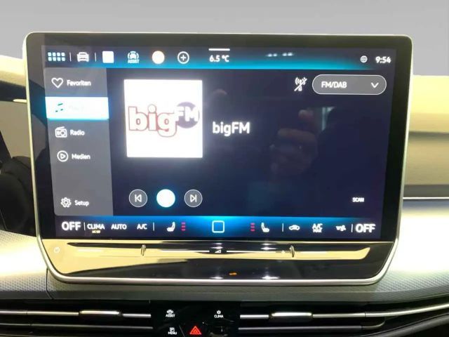 Volkswagen Golf 1.5 eTSI DSG Golf VIII