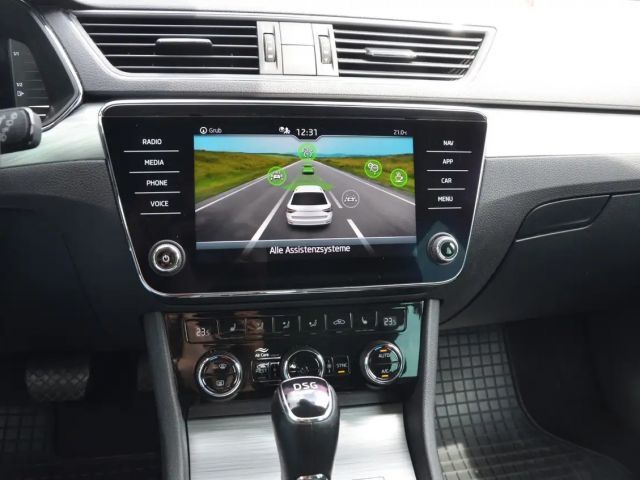 Skoda Superb Superb Kombi 2,0 TDI DSG LED VIRTUAL NAVI 1.Besitz
