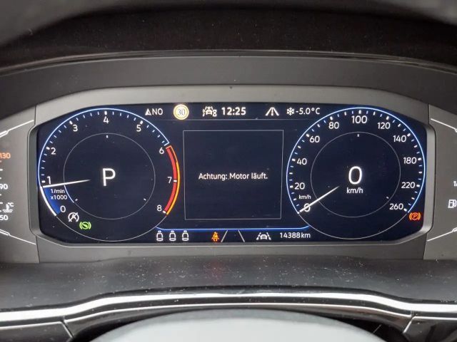 Volkswagen Touran 1.5 TSI DSG