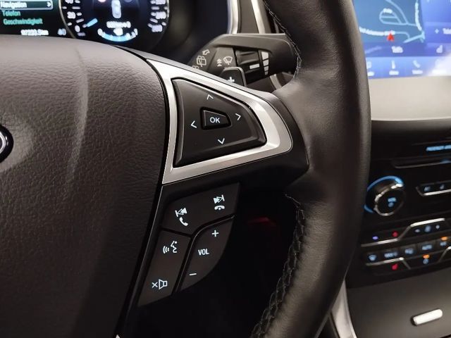 Ford Galaxy Titanium