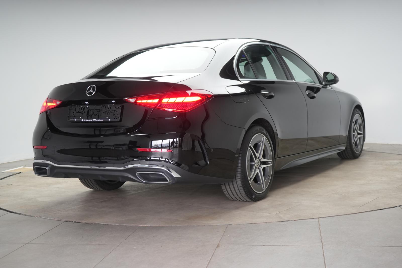 Mercedes-Benz C 220 AMG Line C 220 d Sedan