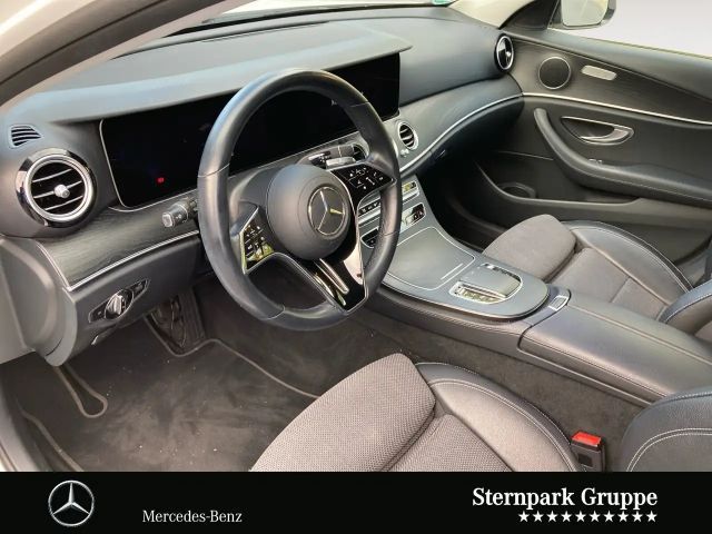 Mercedes-Benz E 200 Estate