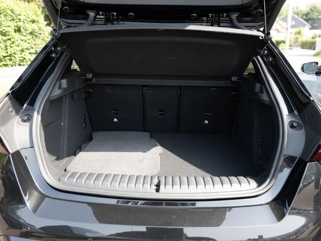 BMW 120 120d M-Sport Sedan