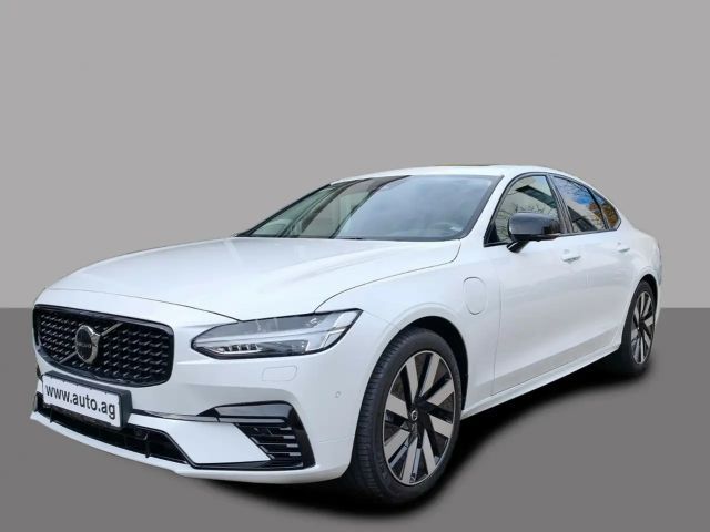 Volvo S90 Dark Plus T8