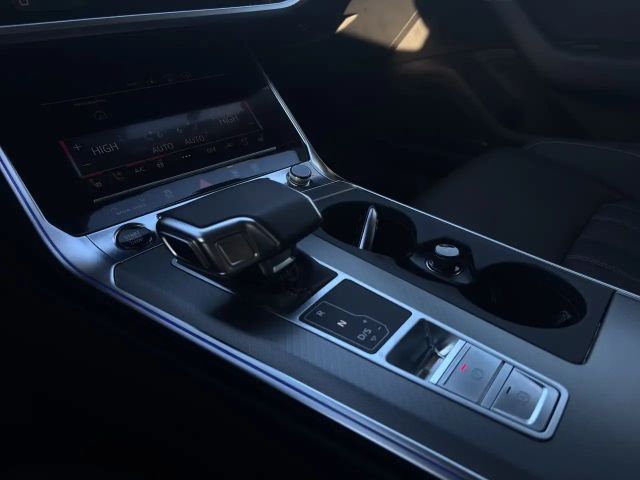 Audi A6 Hybride Quattro Sedan