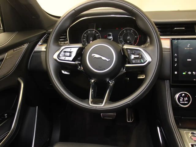 Jaguar F-Pace AWD D300 R-Dynamic