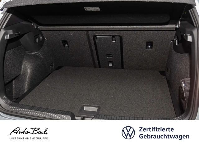 Volkswagen Golf 1.5 TSI Golf VIII R-Line