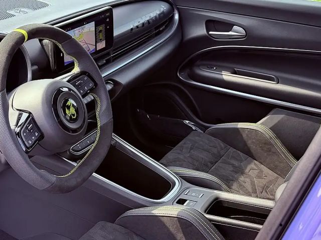 Abarth 600e Scorpionissima