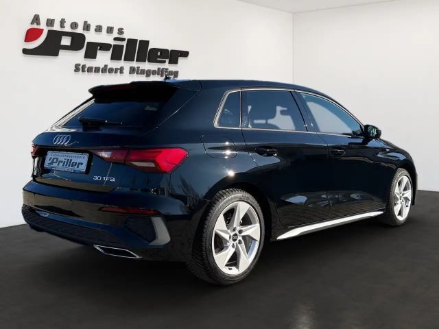 Audi A3 30 TFSI S-Line Sedan Sportback