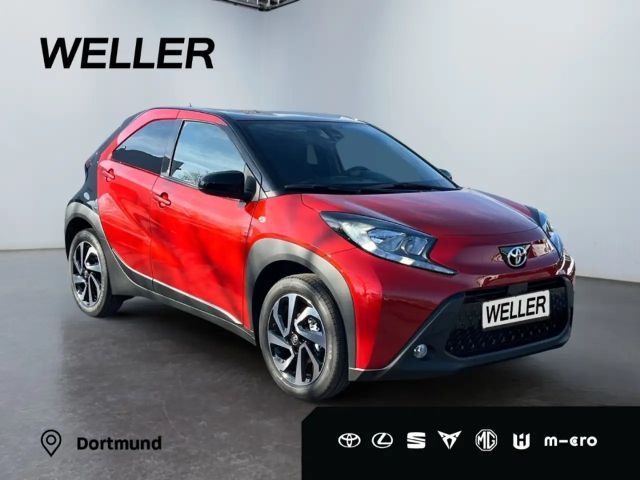 Toyota Aygo X Bi-Tone Hatchback