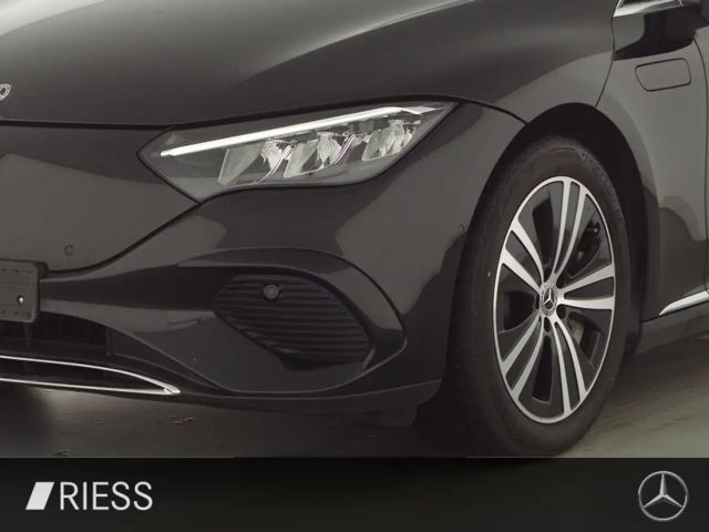 Mercedes-Benz EQE 300 Electric Art Sedan