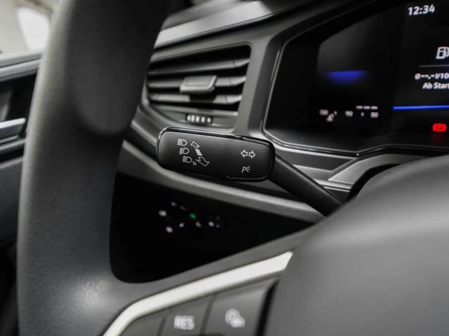 Volkswagen Polo 1,0 MPI Base