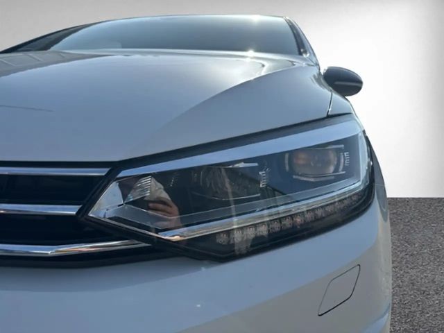 Volkswagen Touran 1.5 TSI DSG