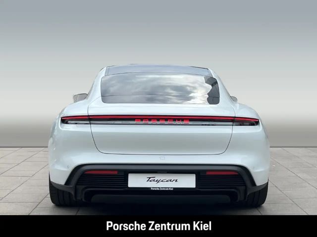 Porsche Taycan 4S