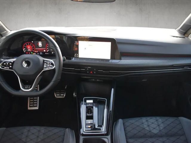 Volkswagen Golf 2.0 TSI R-Line