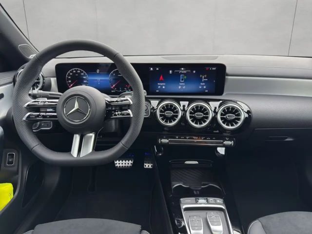 Mercedes-Benz CLA 180 Coupé