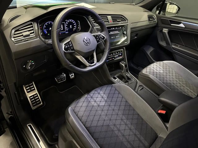 Volkswagen Tiguan 1.5 TSI DSG R-Line