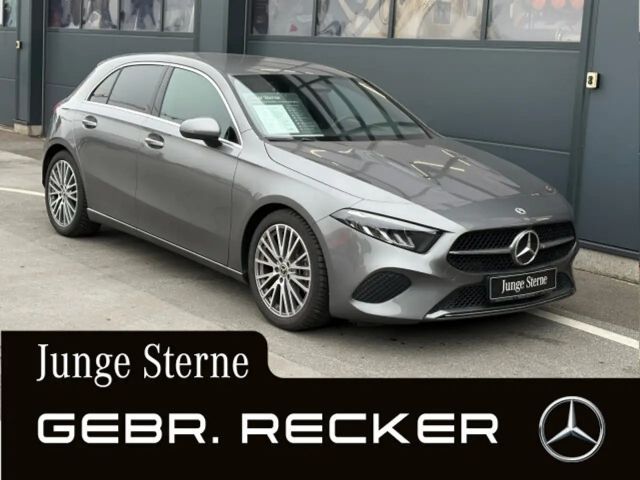 Mercedes-Benz A 180 Premium