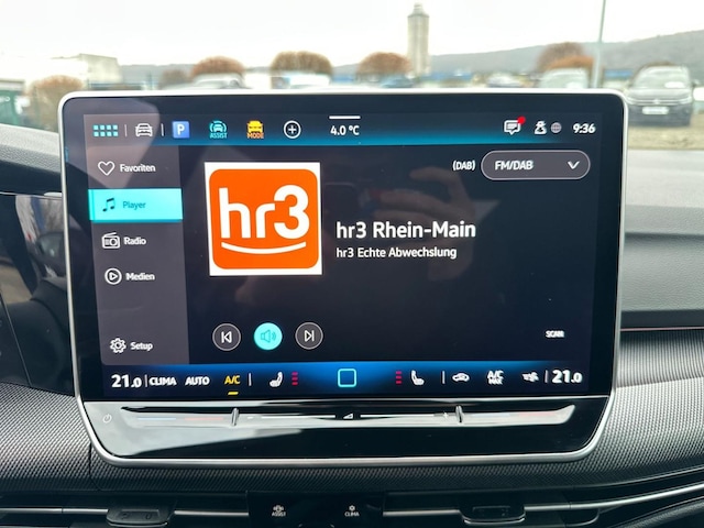 Volkswagen Golf 1.5 TSI R-Line