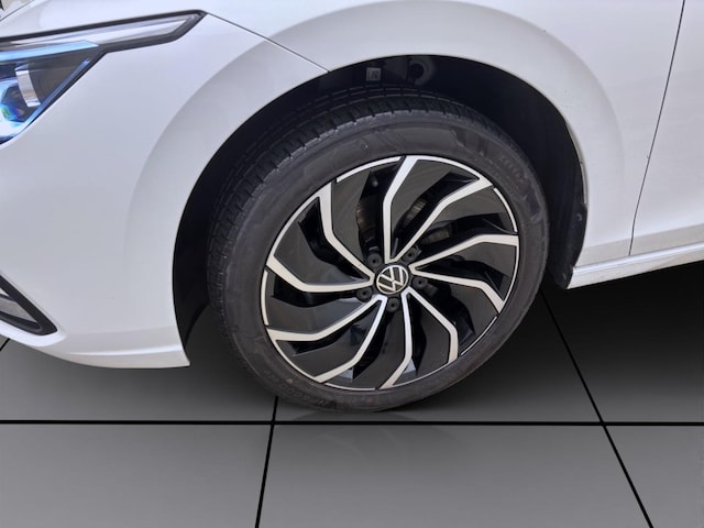 Volkswagen Golf 1.5 eTSI DSG Style