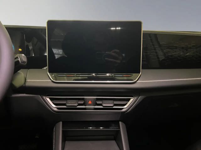 Volkswagen Tiguan 1.5 eTSI DSG