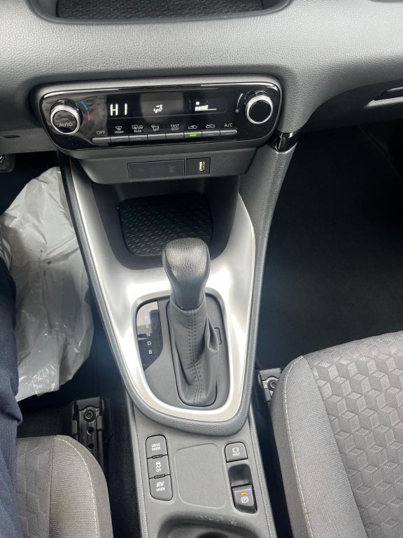 Toyota Yaris 5-deurs Basis Team D