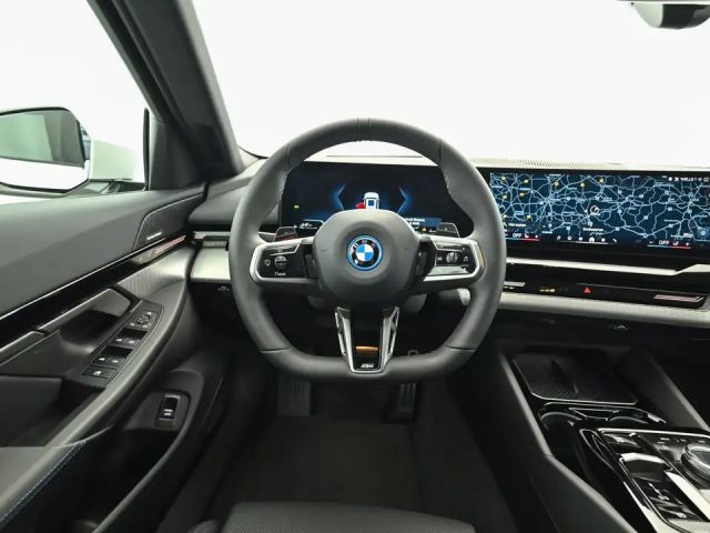 BMW 530 530e