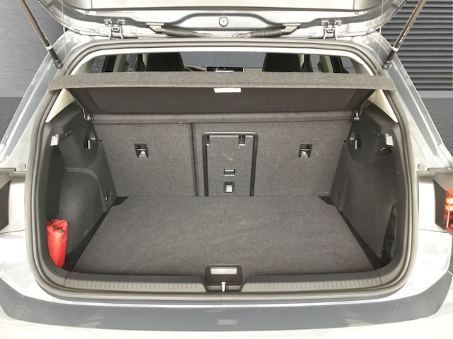 Volkswagen Golf 1.5 eTSI Golf VIII Life