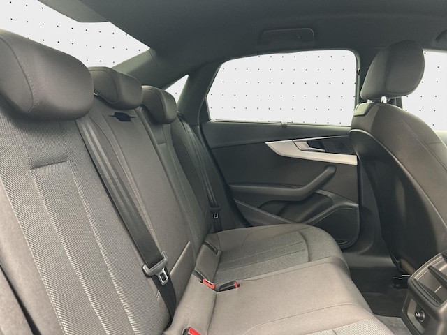 Audi A4 40 TDI S-Tronic Sedan