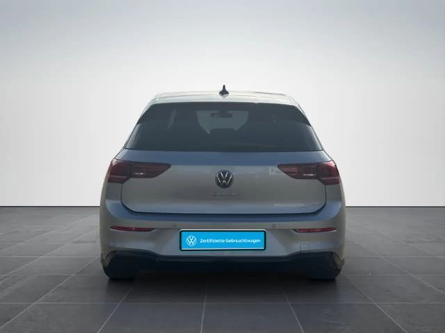 Volkswagen Golf 1.5 eTSI Golf VIII R-Line